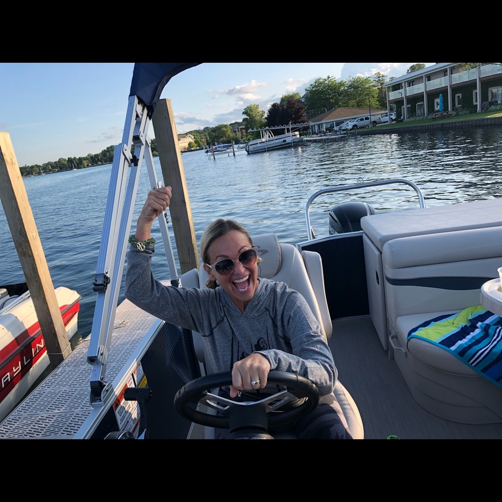 Meet your Posher, Pam